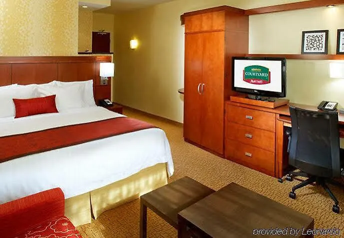 Hotel Courtyard Pittsburgh Settlers Ridge/Robinson Township 3*,